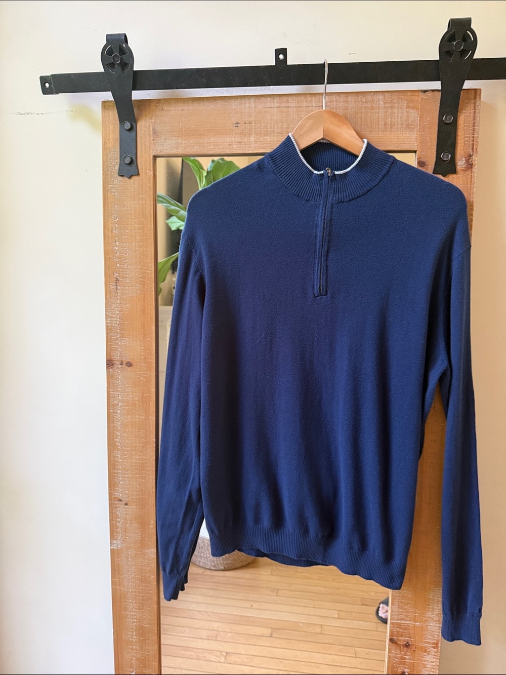 johnnie-O Lightweight Quarter Zip Sweater Size M